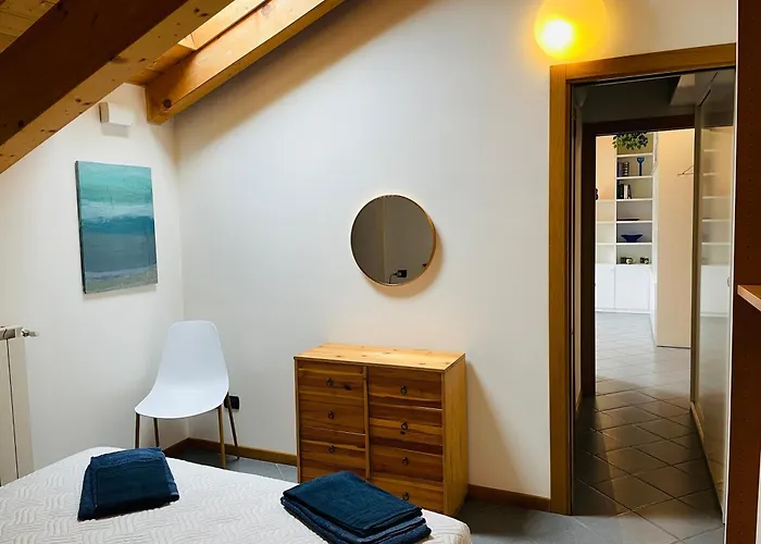Blue Lake Apartment 20M From The Lake With Box